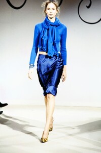 Colette-Dinnigan-FW-2000-5.thumb.jpg.0486d615d7633a79593962d8da2443c9.jpg