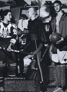 Date_Roy_US_Vogue_January_2010_08.thumb.jpg.e6327dfdd8e0d15f0147fd8ccee1183f.jpg