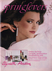 ElizabethArdenSpringfeversAdpetraDe0383.thumb.jpg.0668b15c5a2b5fb3f8d1b8179e40e6f8.jpg