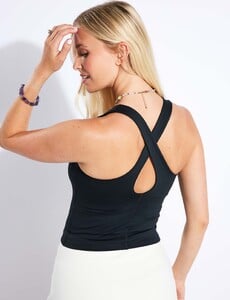 Girlfriend-Collective-ZOE-TANK-FLOAT-1024-JB-BLACK-0019.jpg