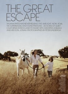 Great_Lindbergh_US_Vogue_August_2012_02.thumb.jpg.6d6cd8786c14463e394b824089d29b9e.jpg