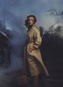 Leibovitz_US_Vogue_February_2010_14.thumb.jpg.df78012ae16cbf02375efa0e64db5018.jpg