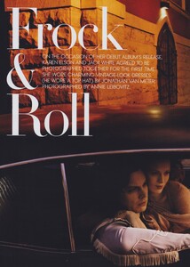 Leibovitz_US_Vogue_June_2010_01.thumb.jpg.8fc9347fcc3b88a1eed23c3d6dbad270.jpg
