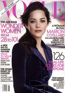 Lindbergh_US_Vogue_August_2012_Cover.thumb.jpg.714fc38900ad964c41b1a27a45e9c3ef.jpg