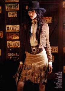 Liu_Wen_05.thumb.jpg.94fa97b19d33bbef38ba18193eadd4e5.jpg