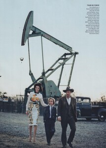 Love_Lindbergh_US_Vogue_February_2012_05.thumb.jpg.426c0b0b9d409fbc40584dcef6a6eba9.jpg