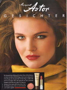 MargaretAstorGesichterAdpetraDe0184.thumb.jpg.6811300cdb9fdff2decaf8f0a42766f4.jpg