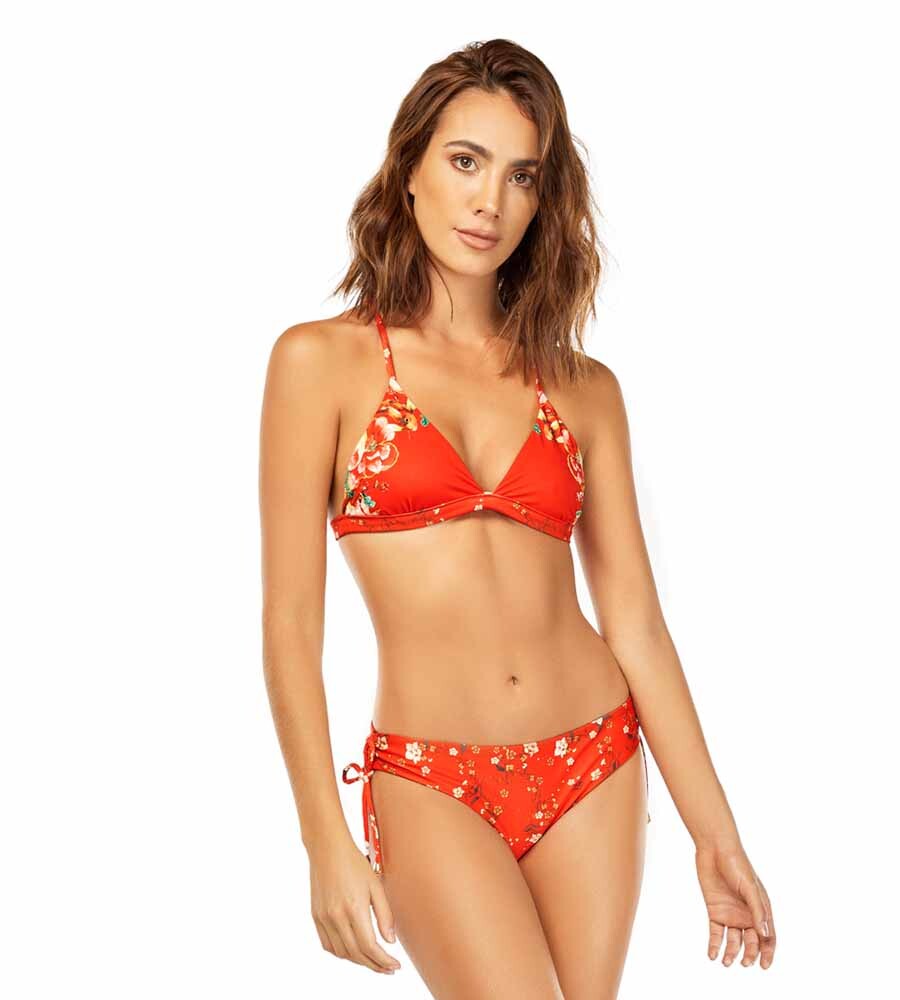What is the name of this model??I saw her on cosita linda beachwear site