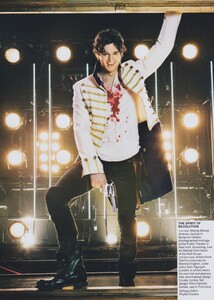 Rebel_Demarchelier_US_Vogue_June_2010_04.thumb.jpg.f18a71dd7105457bda4c97f4f195c05c.jpg