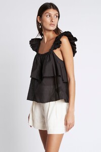 S27-22CR1348_RomanceRuffleShoulderCami_Black-211033-Aje-1041.jpeg