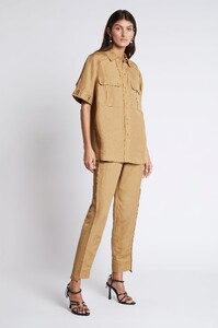 S50-22CR1346_EstateLogoCollaredSleeveShirt_Taupe-211033-Aje-1816_fullshot.jpeg