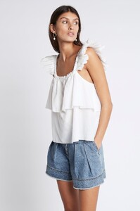 S51-22CR1348_RomanceRuffleShoulderCami_Ivory-211033-Aje-1271.jpeg