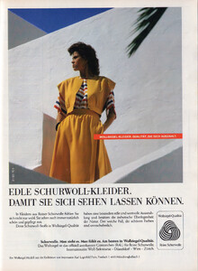 SchurwolleAdpetraDe0383.thumb.jpg.35ade6114398efd1a4a5180a399d59b7.jpg