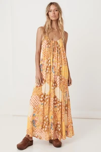 Spell-FredaStappyMaxiDress-Amber-1358.webp