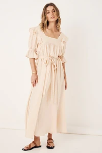 Spell-MaeLinenGown-Meringue-891.webp
