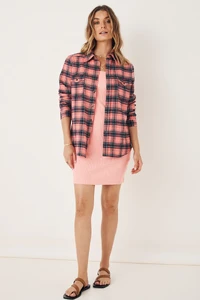 Spell-MaverickFlannel-Coral-2027.webp