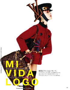 VOGUE_Japan_2011-11_Logo_01.thumb.jpg.e7385e9e44239ab1f7035bf9725af8c5.jpg