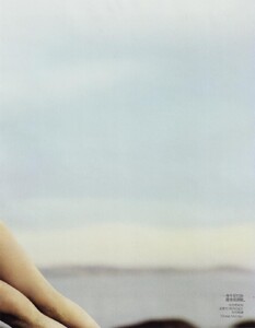 Vogue-China-April-10-Blue-Breeze-10.thumb.jpg.2230ef9570ffd2ea5d7d5042a0b2eb9c.jpg