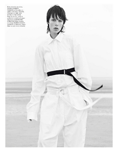 Vogue_Paris_N_942_-_Novembre_2013_04.thumb.png.6d95d8649cf0b4419b521f06471971d3.png