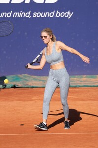 a0001.jpg