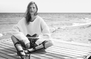 amica-june-2016_elisabeth-erm_by_alex-cayley_(2).thumb.jpg.5c715fef6c1370b64702e46b5ea69e6c.jpg