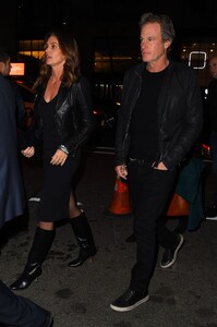cindy-crawford-at-buddakan-for-the-snl-after-party-in-new-york-12-17-2022-0.jpg