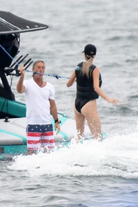 ivanka-trump-wakeboards-in-miami-11-17-2022-0.jpg