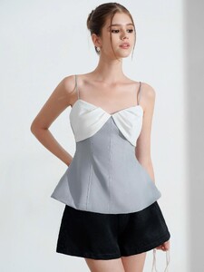 nicola_top_-hypatia_pant3_26a1926d6939485eb7d5833a96c3b96b_master.jpg