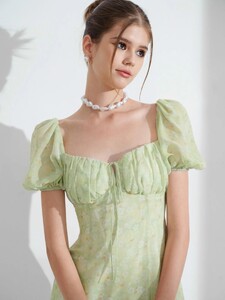 sano_dress3_f890c31edf374c3bafe4fd59a6738929_master.jpg