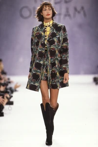 todd-oldham-fall-1994-ready-to-wear-5.thumb.jpg.497029b3cac145ef4249a1888d9b0f9d.jpg