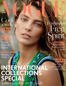 vogue_cover_march_2014_b.thumb.jpg.af2d9b4c8956681bda010f338e9f1020.jpg