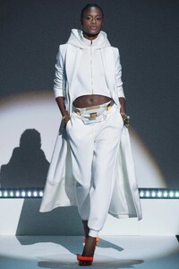 00002-Brandon-Maxwell-Spring-21.thumb.jpg.92174c8a460092a75b5f2e8a59fdfb08.jpg