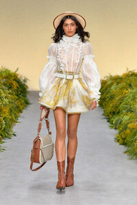 00004-Zimmermann-RTW-SS2021.thumb.jpg.4f002c641892817288f86b08ee727064.jpg