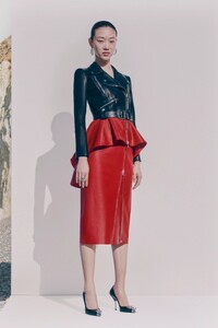 00011-Alexander-McQueen_Resort-2021.jpg