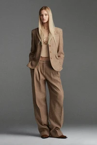 00016-ermanno-scervino-pre-fall-2023-credit-brand.thumb.webp.5168cba3aacfad00b2fa0fb22a75b862.webp