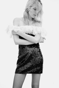 00017-Saint-Laurent-Resort-2021.thumb.jpg.ed41462ca92aa8af2adf147c19b4a492.jpg