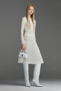 00022-ermanno-scervino-pre-fall-2023-credit-brand.thumb.webp.262d2702b771fb02bc3a31c108590343.webp