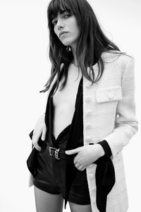 00028-Saint-Laurent-Resort-2021.thumb.jpg.4d4a7776a660256f116a49713528a6f9.jpg