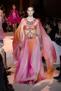 00031-zuhair-murad-spring-2023-c.jpg
