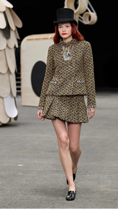 Louise Robert Chanel Spring Couture 2023 1.png