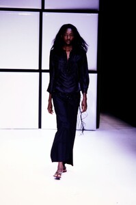 1107163288_oluchionweagbaet0027.thumb.jpg.dfac79009f6c16e928e3fc71d838d715.jpg