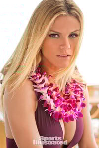 11_brooklyn-decker-movie_44jpg.thumb.jpg.73f77ba7d5c130dee9696d19b120dfb9.jpg