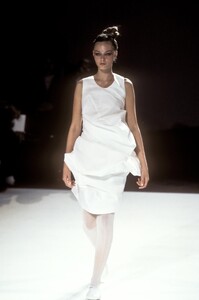 145198347_carolynpark-chapmancd9745.thumb.jpg.ca64a29b3598d49e881178a7d715e893.jpg