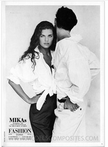 147588068_1988Mikas(Stockholm)Fashion(Italy).thumb.JPG.1834c9696bc7d32fffe495ab50fc5e1a.JPG