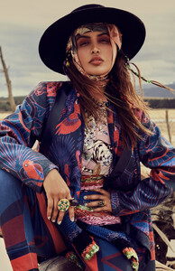 180306_CT_Editorial_Helena_Jody_Rebecca_Print_036.jpg