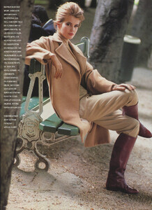 1990-11-Vogue-Ger-CS-1.jpg