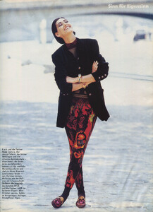 1991-10-Vogue-Ger-GZ-6.jpg