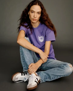 210914_SPORTY_AND_RICH_SS22_CAMPAIGN_SOPHIE_SHOT_05_014-1320.webp