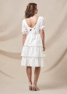 220744106-02-elyse-lace-tiered-wedding-dress.jpg