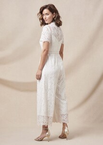 220754106-02-amaliah-lace-jumpsuit.jpg